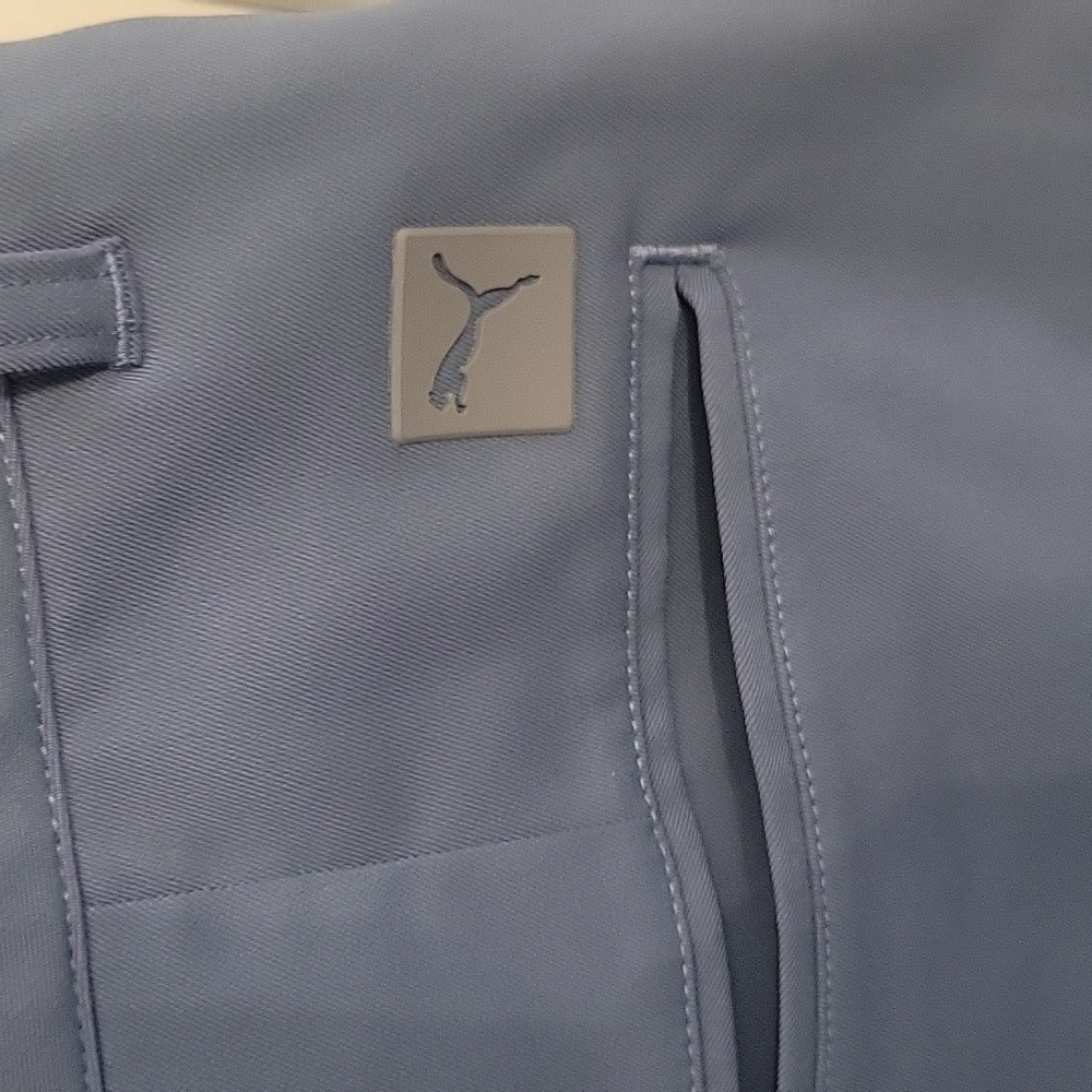 Puma Men's Blue Golf Shorts Size 30 - Picture 3 of 6